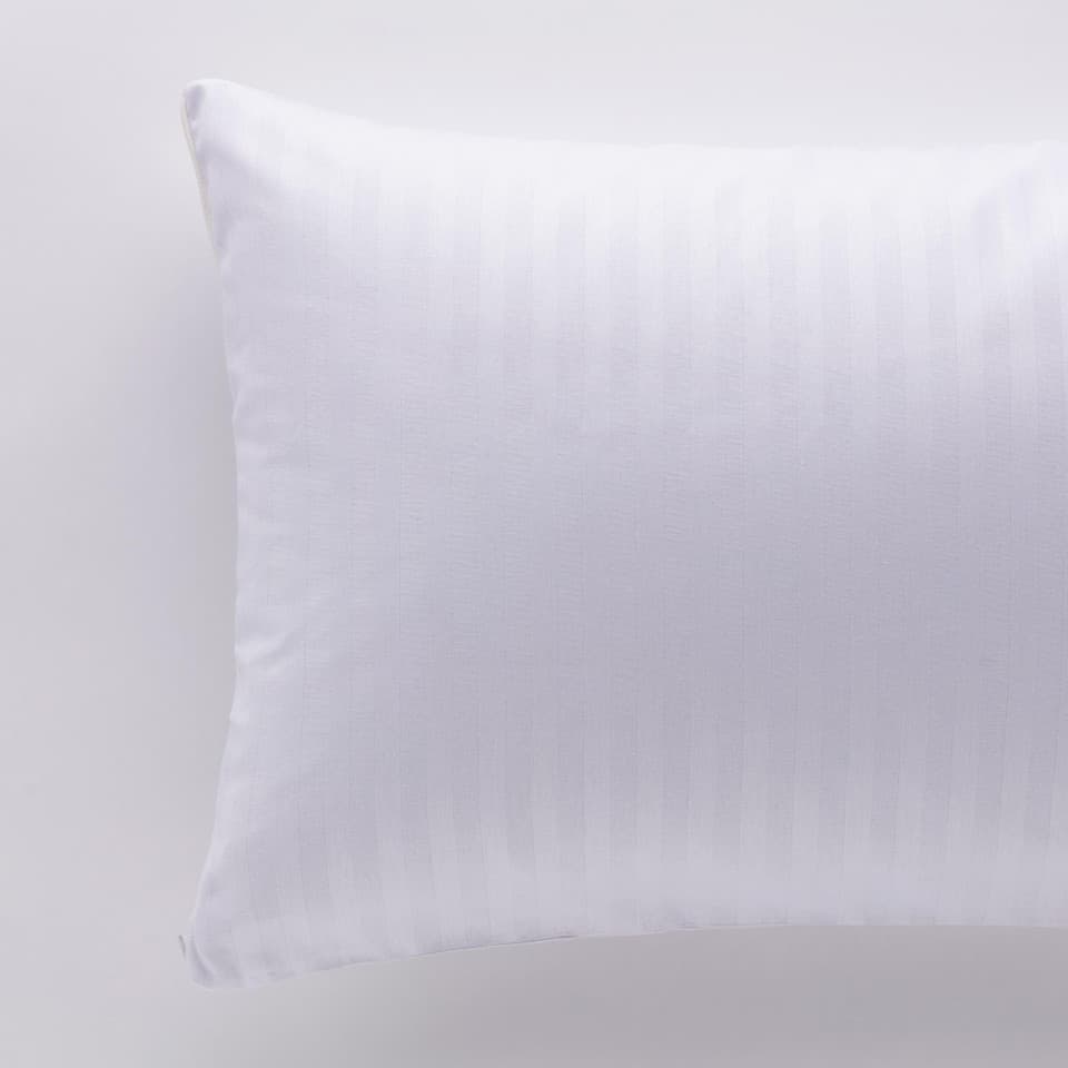 Coppia Federe Copriguanciale Jacquard In Cotone Rigato
