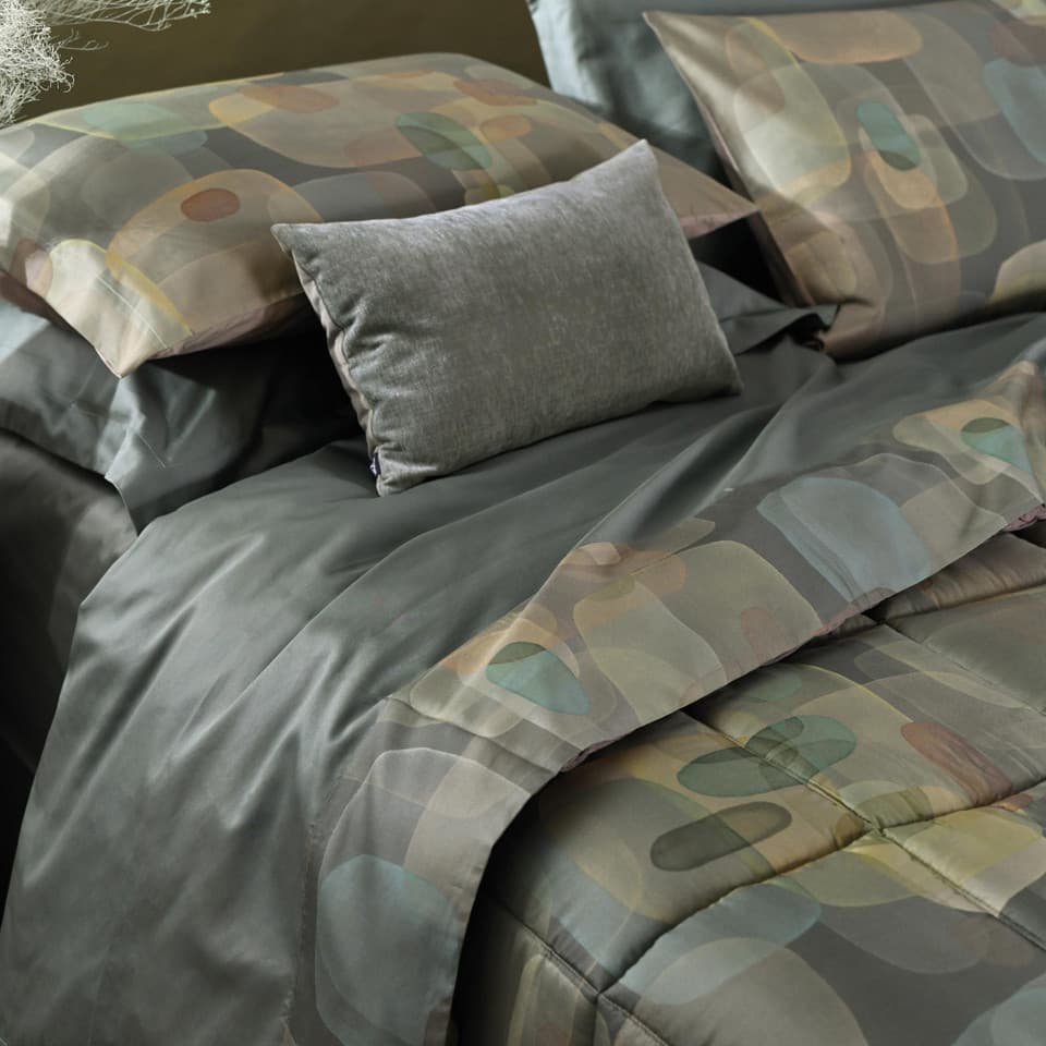 Completo Letto Costruito In Raso Aqua