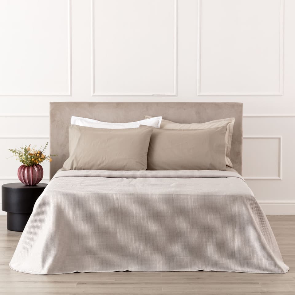 Trapuntino Satin Capri
