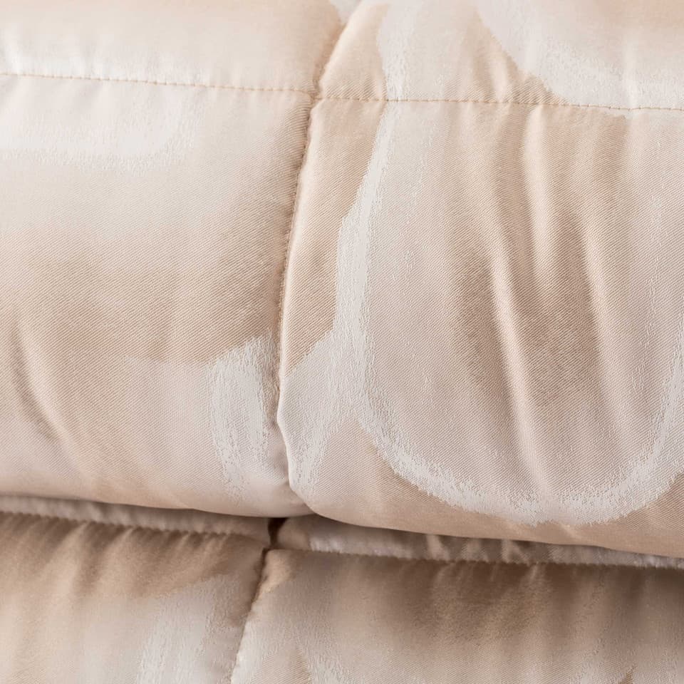 Trapunta In Jacquard Alyva Avorio
