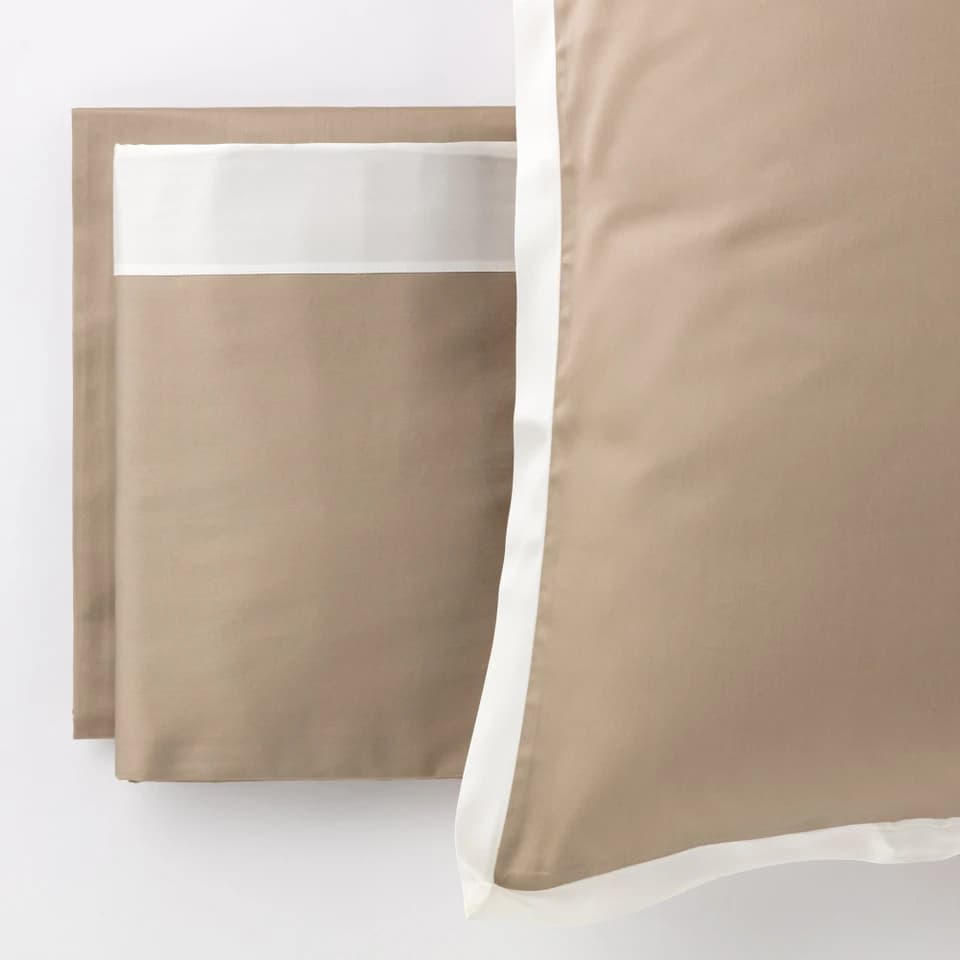 Completo Letto Matrimoniale in Raso di Cotone e Seta Secret